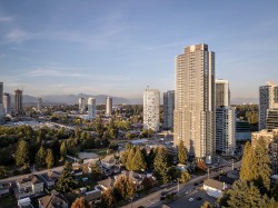 2210-13573 98a Avenue Surrey, BC V3T 0X1