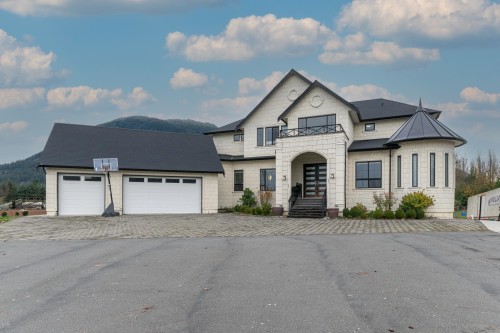 8528 Sylvester Road, Mission, BC 