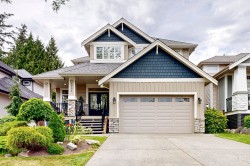 5795 167 Street Surrey, BC V3S 9T5