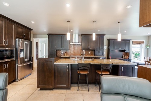 6123 Killarney Drive, Surrey, BC 