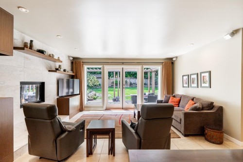 6123 Killarney Drive, Surrey, BC 