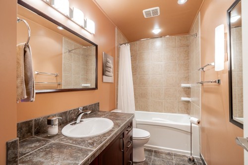 6123 Killarney Drive, Surrey, BC 