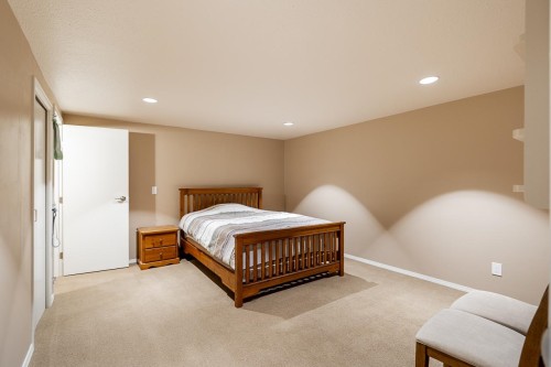 6123 Killarney Drive, Surrey, BC 