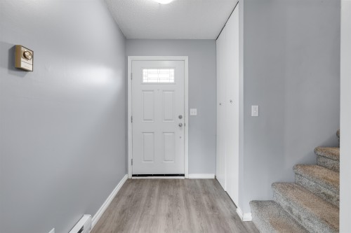 6226 Greenside Drive E, Surrey, BC 