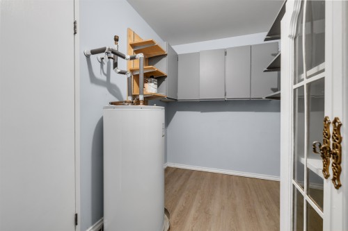 6226 Greenside Drive E, Surrey, BC 
