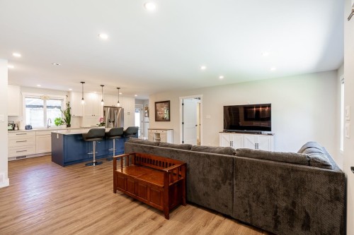 19904 36 Avenue, Langley, BC 