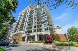 104-15165 Thrift Avenue  Surrey, BC V4B 0C1