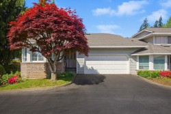 1-32615 Murray Avenue Abbotsford, BC V2T 4T8