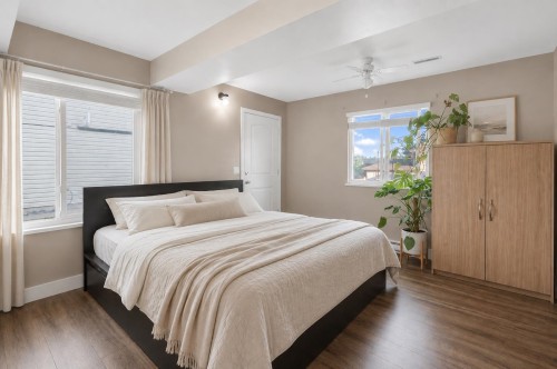 14318 68 Ave, Surrey, BC 