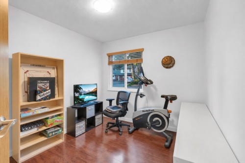 14318 68 Ave, Surrey, BC 