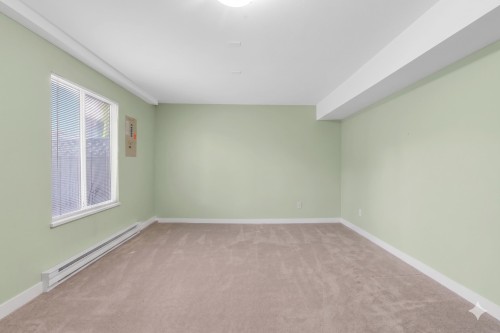 14318 68 Ave, Surrey, BC 