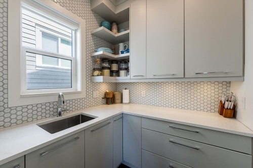7667 155 Street, Surrey, BC 