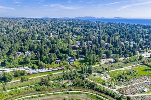 12520 Crescent Road, Surrey, BC 