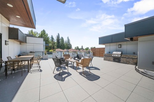 204-3182 Gladwin Road, Abbotsford, BC 