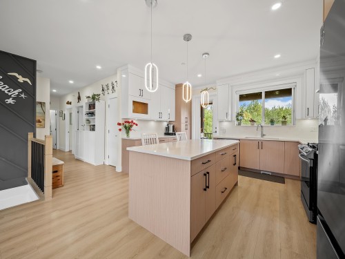 8586 Tupper Boulevard, Mission, BC 