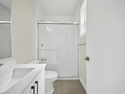 8586 Tupper Boulevard, Mission, BC 