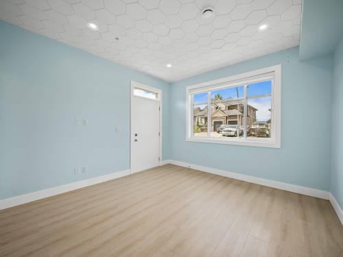 8586 Tupper Boulevard, Mission, BC 
