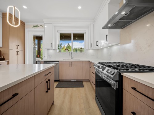 8586 Tupper Boulevard, Mission, BC 