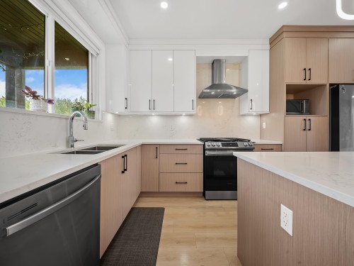 8586 Tupper Boulevard, Mission, BC 
