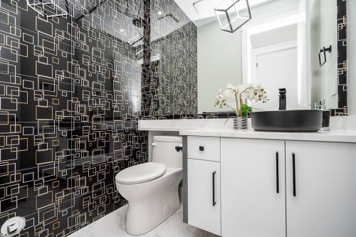 1715 167 Street, Surrey, BC 