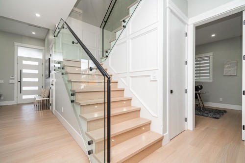 1715 167 Street, Surrey, BC 
