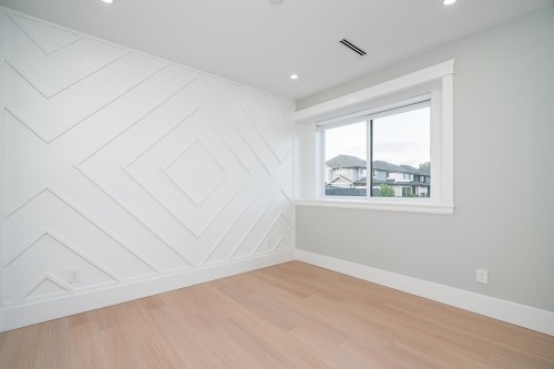 1715 167 Street, Surrey, BC 