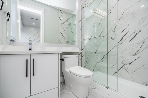 1715 167 Street, Surrey, BC 