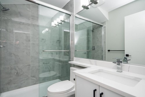 1715 167 Street, Surrey, BC 