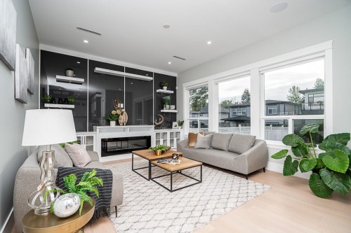 1715 167 Street, Surrey, BC 