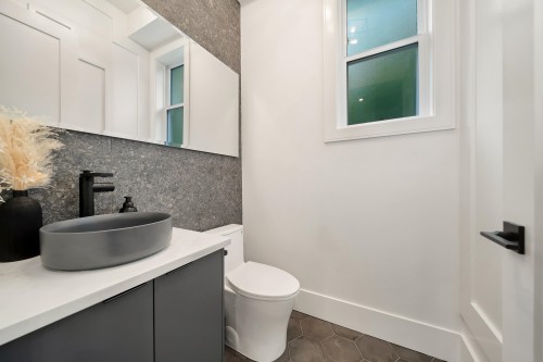 7299 200A Street, Langley, BC 