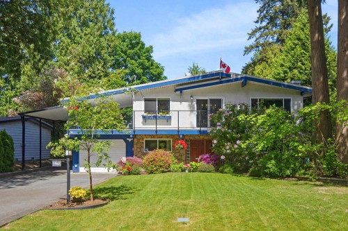 19905 43a Avenue  Langley, BC V3A 3C3