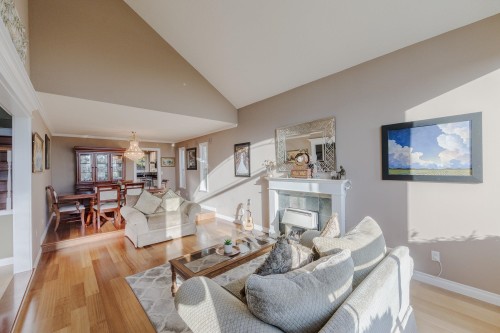 16657 78 Avenue, Surrey, BC 
