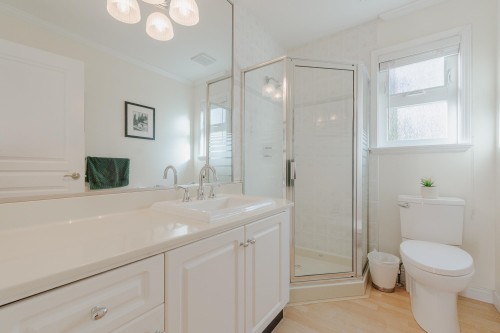 16657 78 Avenue, Surrey, BC 