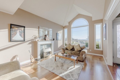 16657 78 Avenue, Surrey, BC 