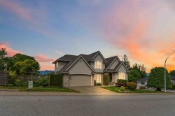 17087 104a Avenue Surrey, BC V4N 4W5