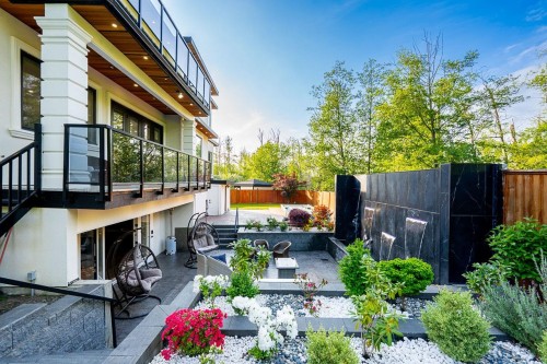 16577 29A Avenue, Surrey, BC 