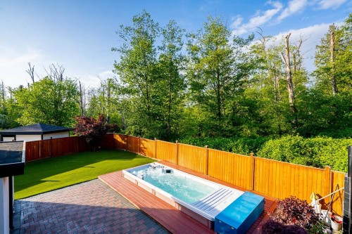 16577 29A Avenue, Surrey, BC 