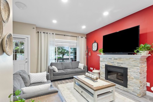 73-6852 193 Street, Surrey, BC 