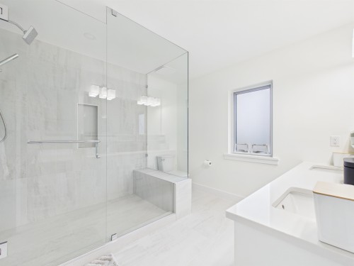 20343 76B Avenue, Langley, BC 