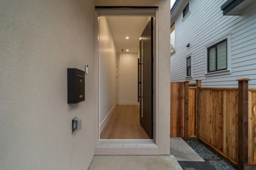 11772 92 Avenue, Delta, BC 