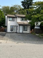 7662 125 Street Surrey, BC V3W 7W4