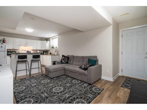 5949 165 Street E, Surrey, BC 