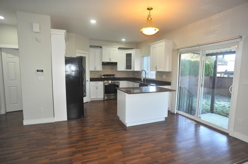 5949 165 Street E, Surrey, BC 