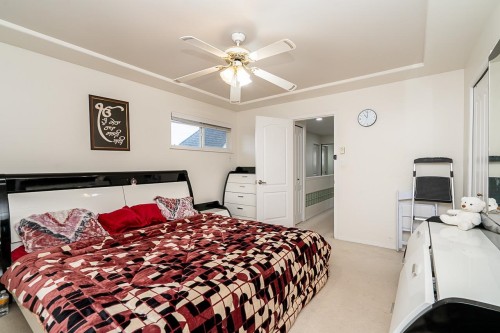 18661 56 Avenue, Surrey, BC 