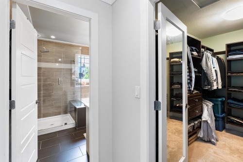 16018 80A Avenue, Surrey, BC 