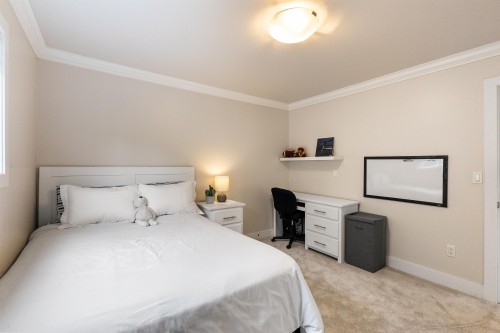 16018 80A Avenue, Surrey, BC 