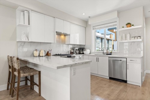 10-16511 Watson Drive, Surrey, BC 