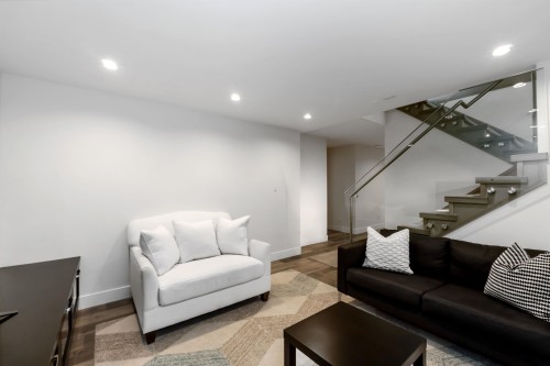 16345 59 Avenue, Surrey, BC 