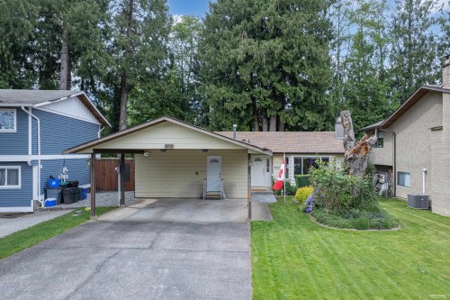 5015 204 Street  Langley, BC V3A 7J9
