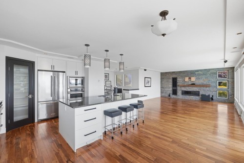 14843 Hardie Avenue, White Rock, BC 